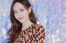 吃瓜娱乐唐嫣,瓜田里的甜蜜女王